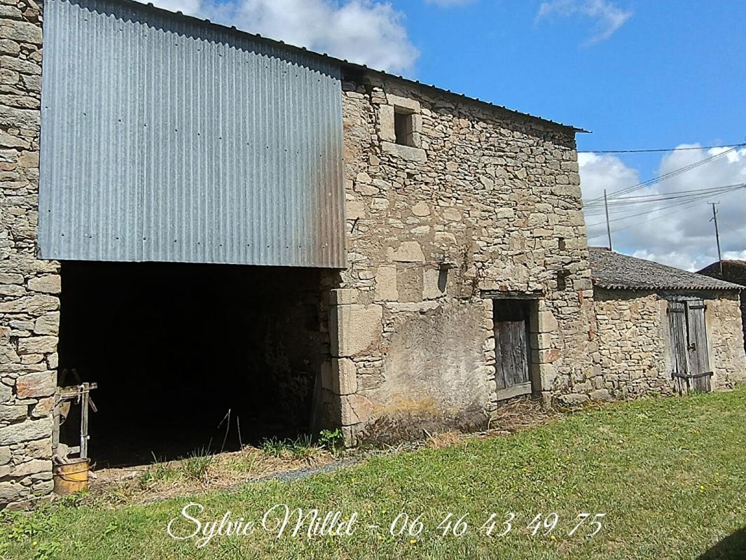 Vente Garage / Parking à Saint-Hilaire-de-Clisson 3 pièces