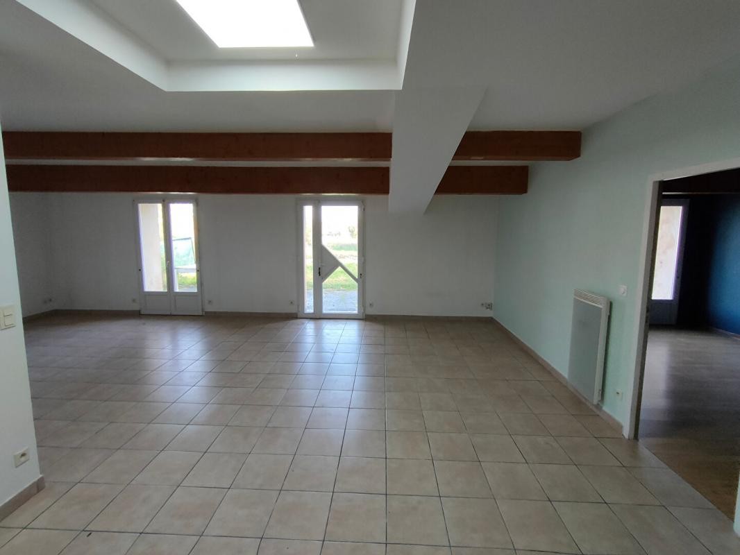 Vente Maison à Sainte-Eulalie 5 pièces