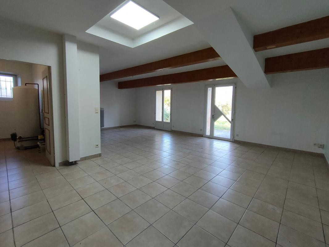 Vente Maison à Sainte-Eulalie 5 pièces