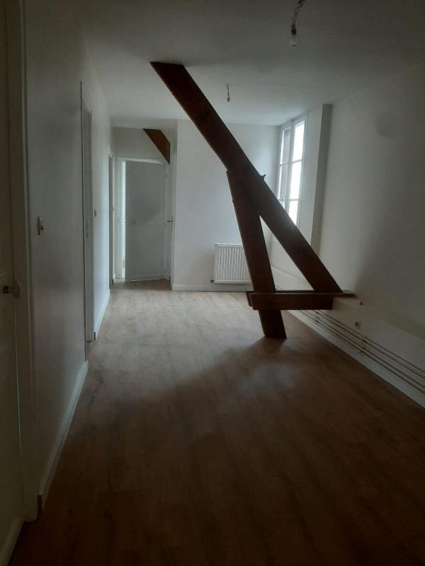 Location Appartement à Noyon 4 pièces