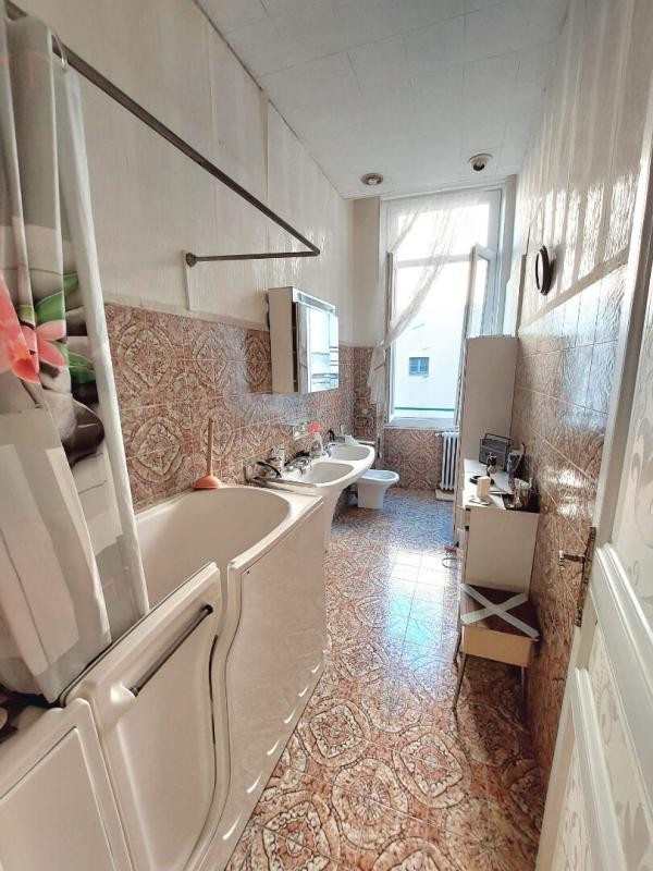 Vente Appartement à Marseille 1er arrondissement 5 pièces