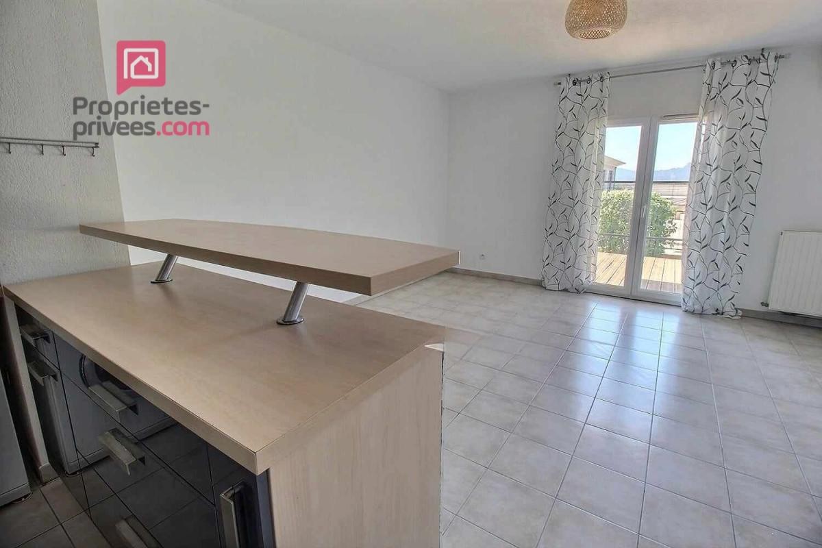 Vente Appartement à Roquebrune-sur-Argens 2 pièces