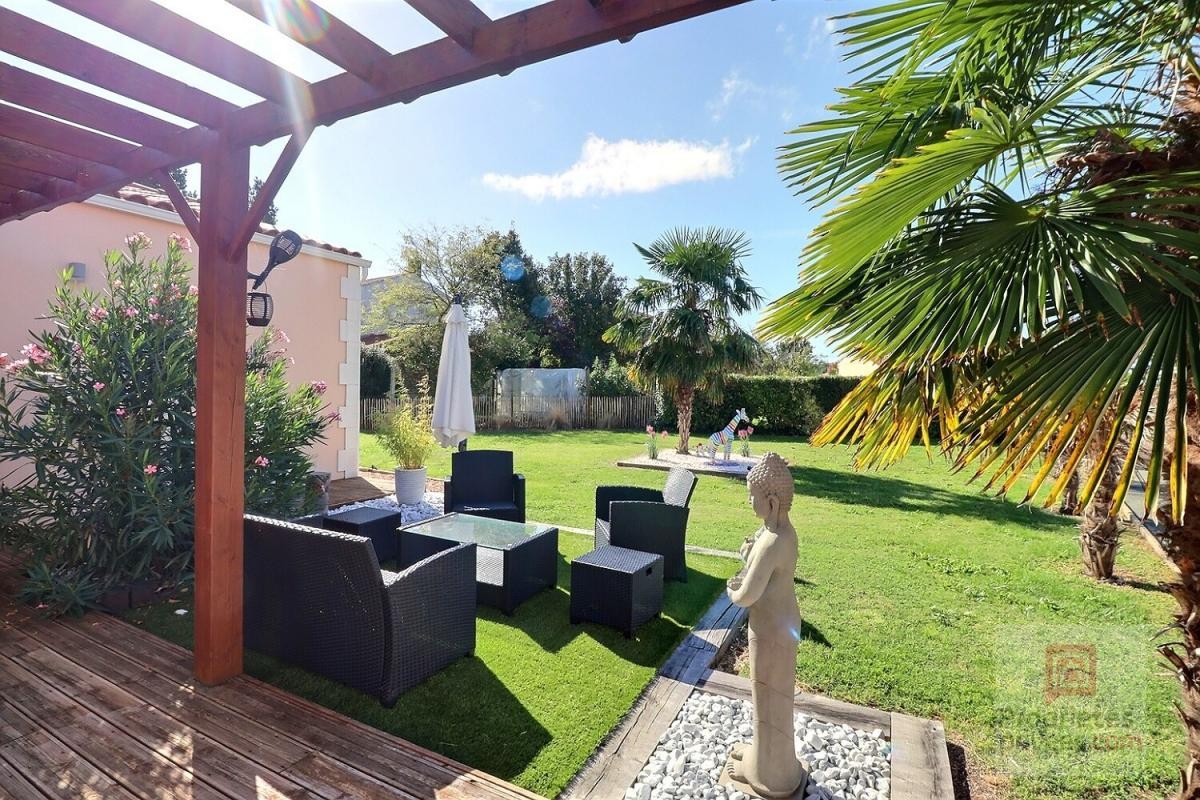 Vente Maison à la Vallée 9 pièces