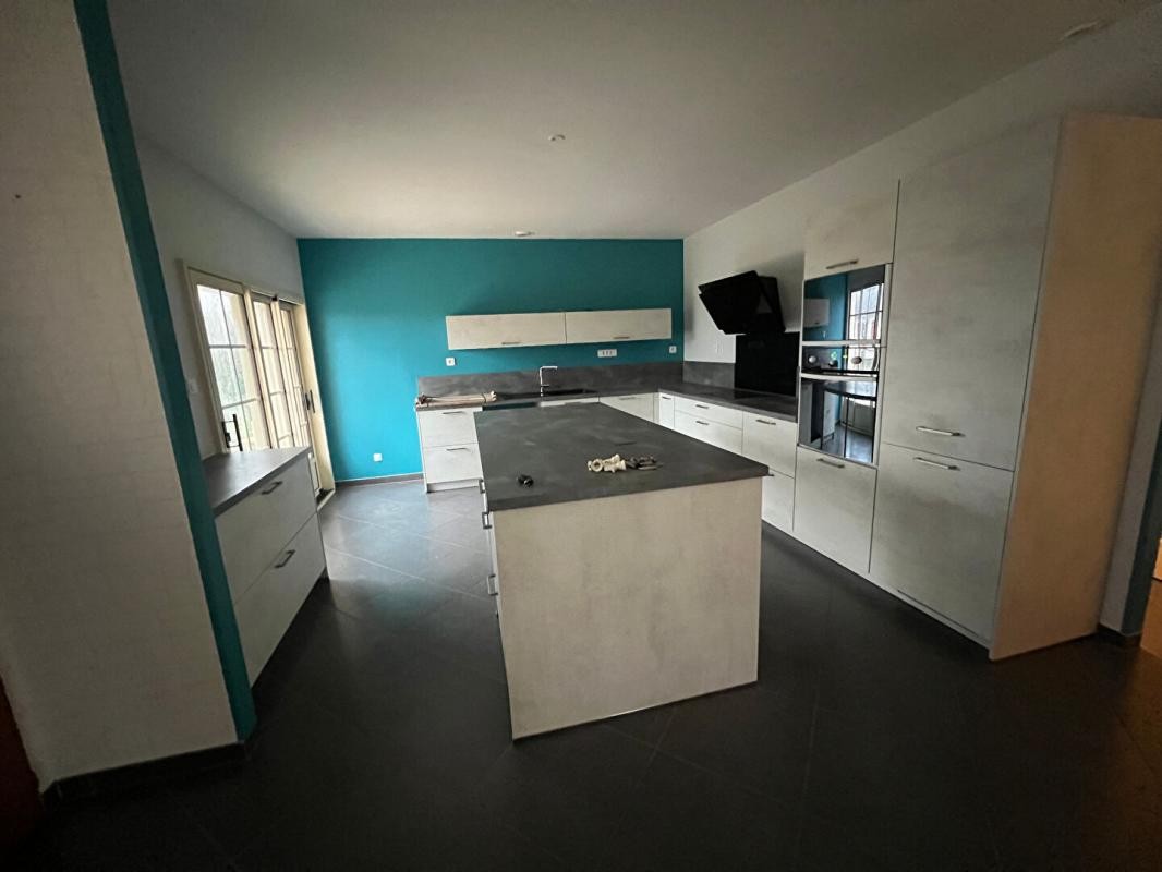 Vente Maison à Nanteuil 6 pièces