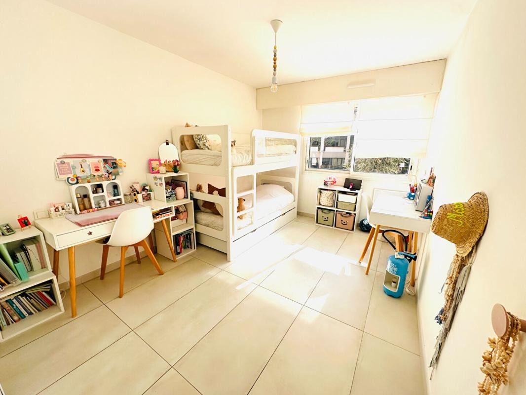 Vente Appartement à Marseille 8e arrondissement 3 pièces