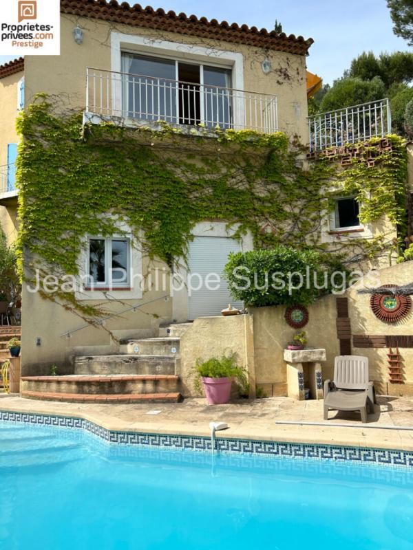 Vente Maison à Saint-Cyr-sur-Mer 8 pièces