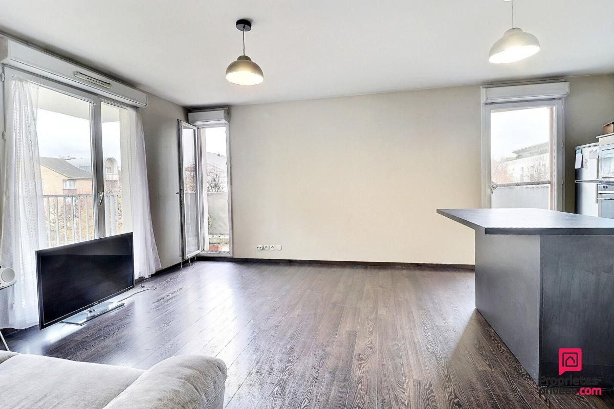 Vente Appartement à Sainte-Geneviève-des-Bois 3 pièces