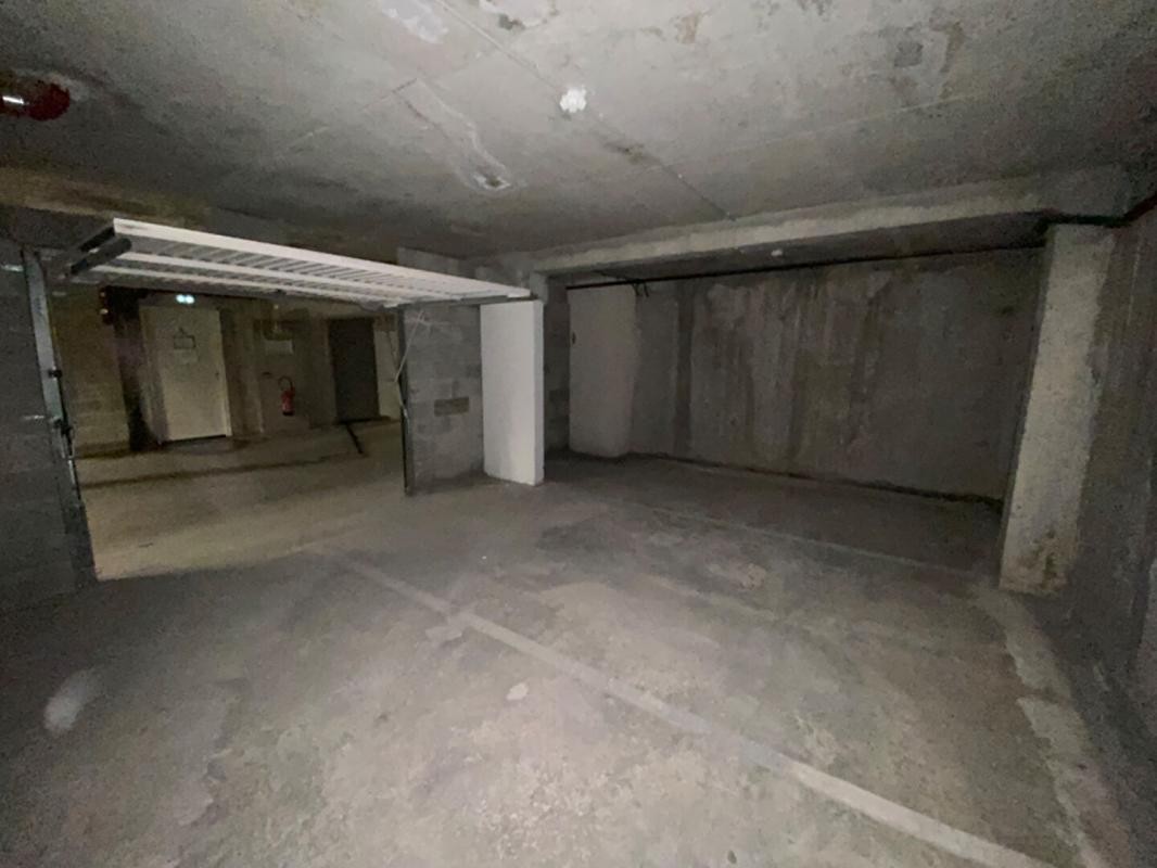 Vente Garage / Parking à Balaruc-les-Bains 0 pièce