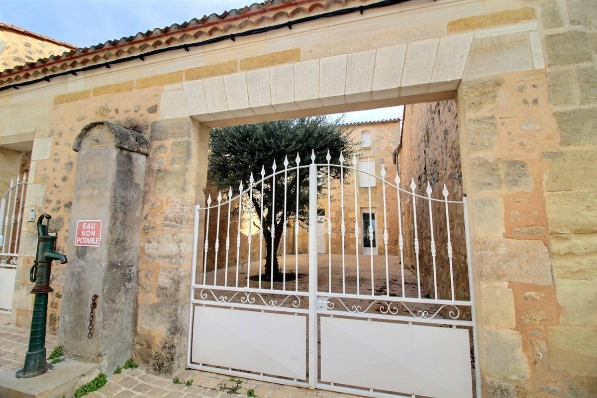 Vente Maison à Villefranche-de-Lonchat 5 pièces