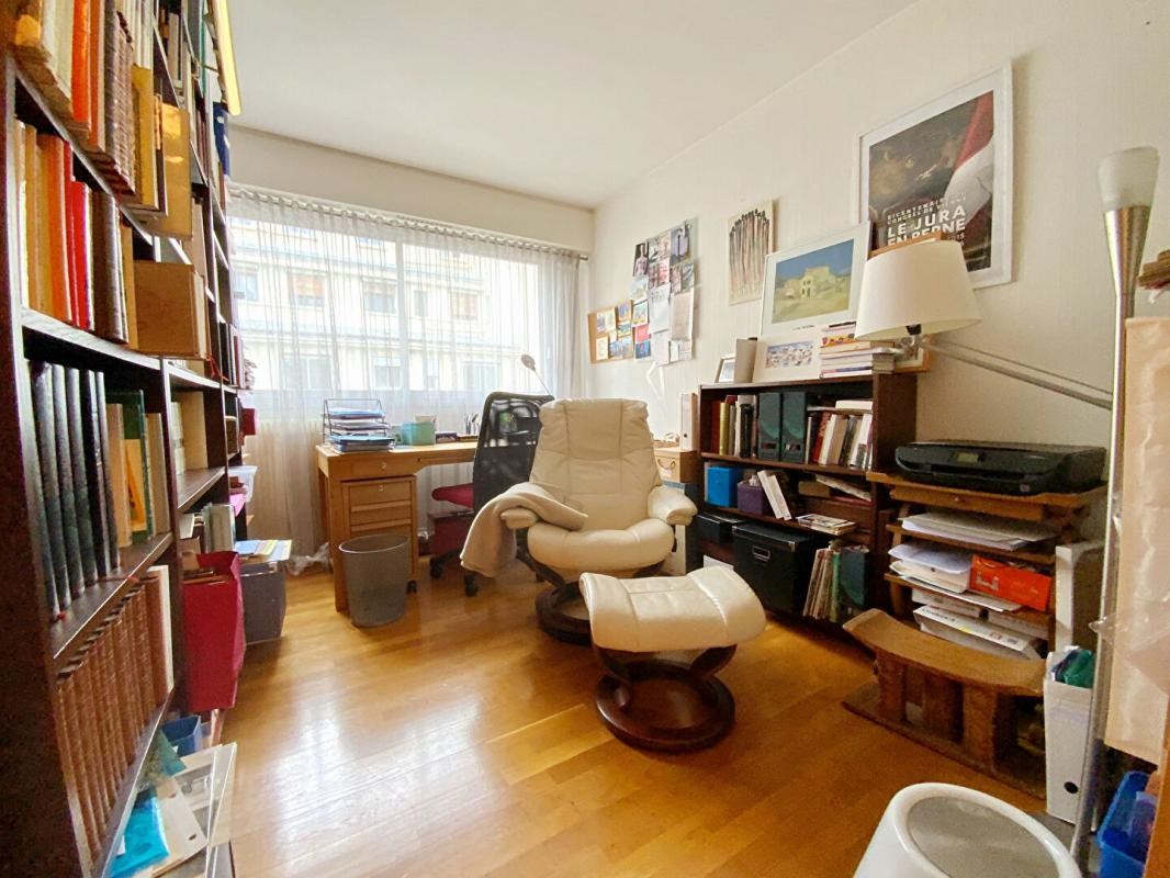 Vente Appartement à Paris Gobelins 13e arrondissement 4 pièces