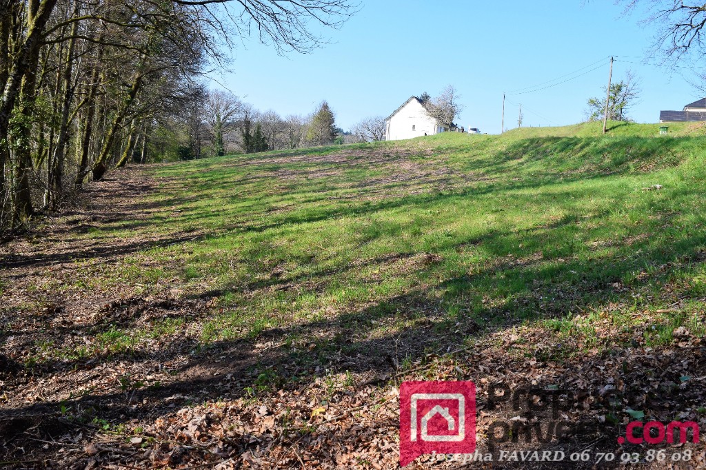 Vente Terrain à Treignac 0 pièce