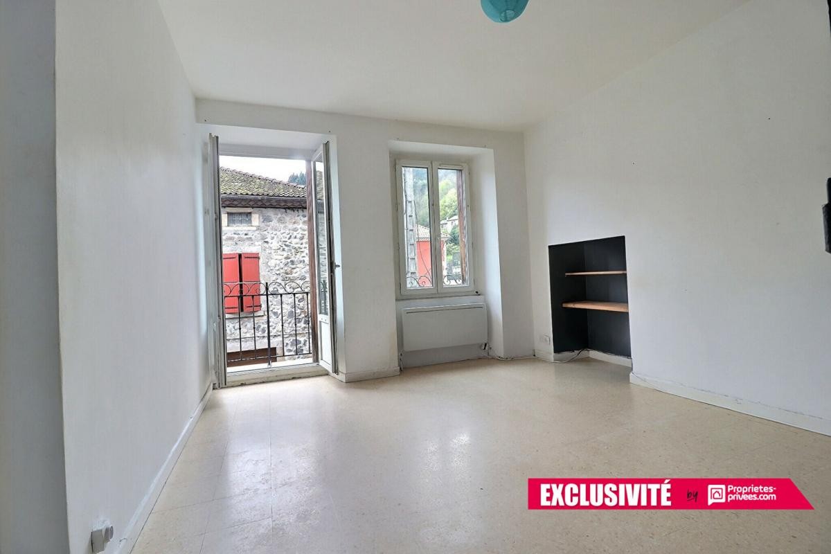 Vente Appartement à Pont-de-Labeaume 4 pièces