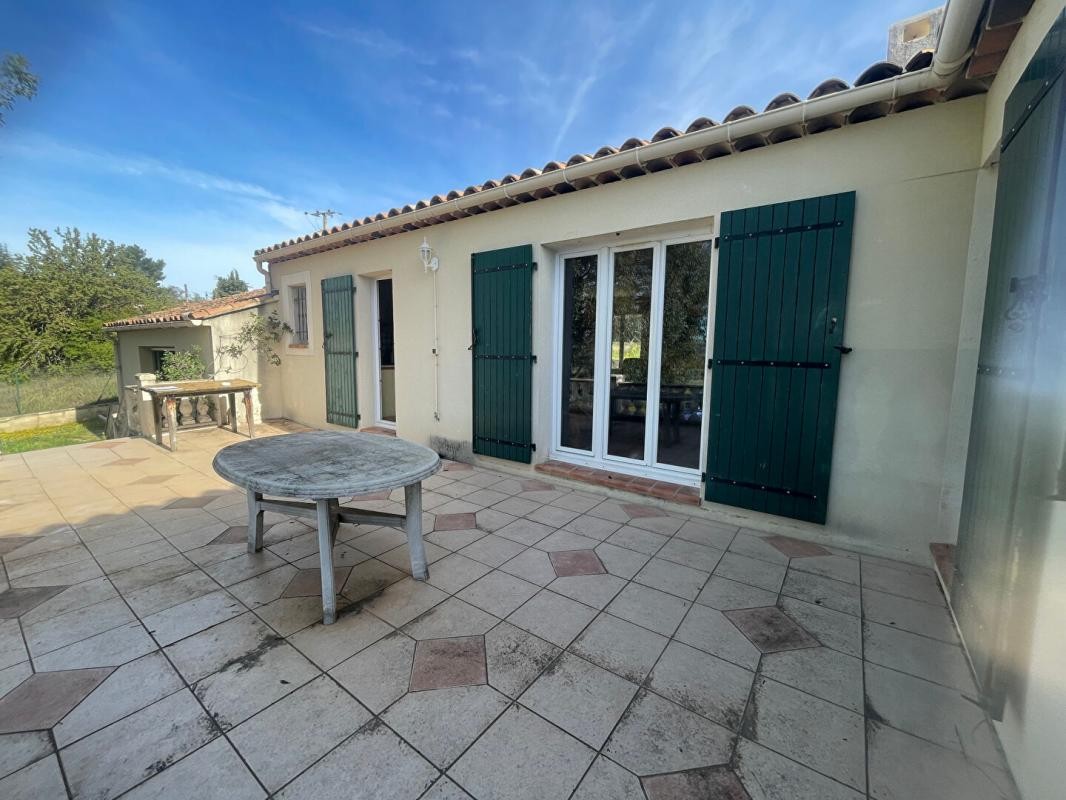 Vente Maison à Saint-Saturnin-lès-Apt 6 pièces