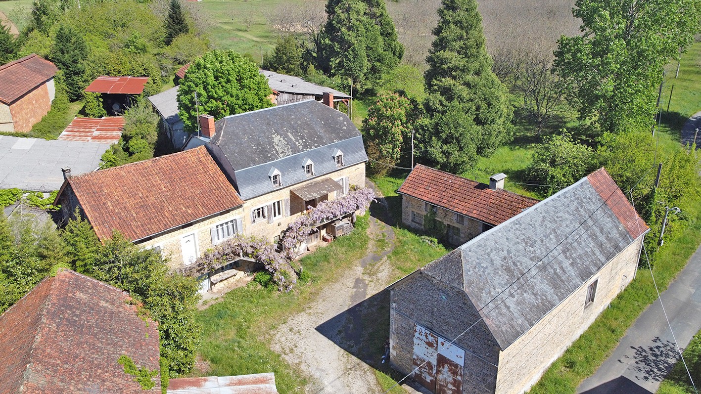 Vente Maison à la Chapelle-Aubareil 9 pièces