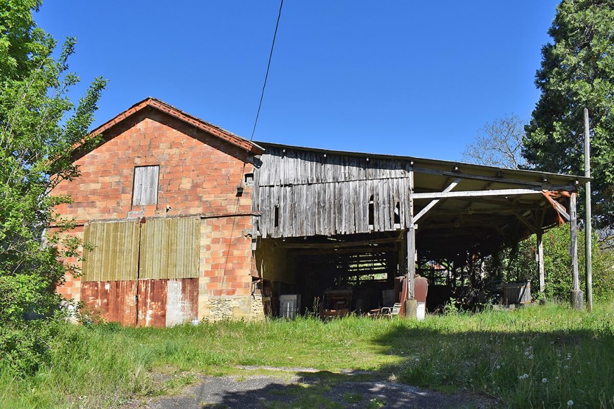 Vente Maison à la Chapelle-Aubareil 9 pièces