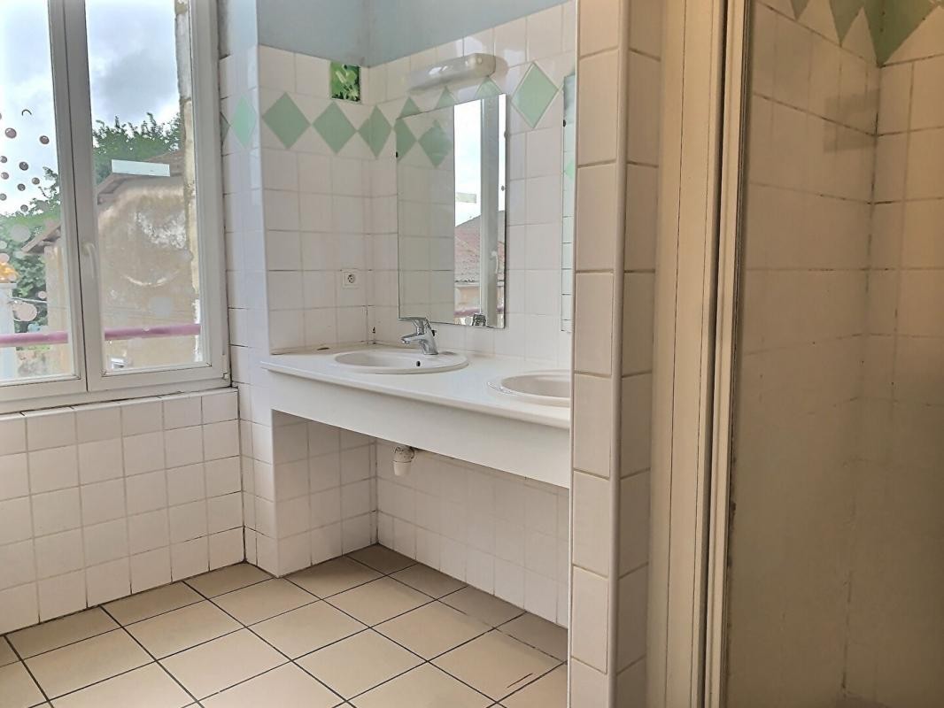 Vente Appartement à Saint-Étienne-de-Fougères 4 pièces