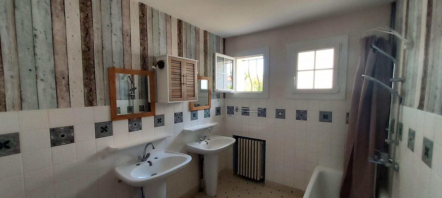 Vente Maison à la Roche-Chalais 8 pièces