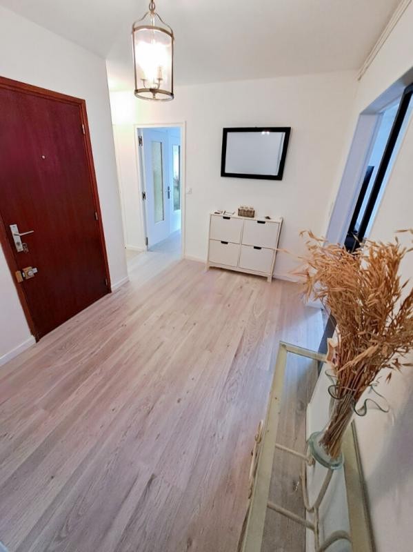 Vente Appartement à Châlons-en-Champagne 5 pièces