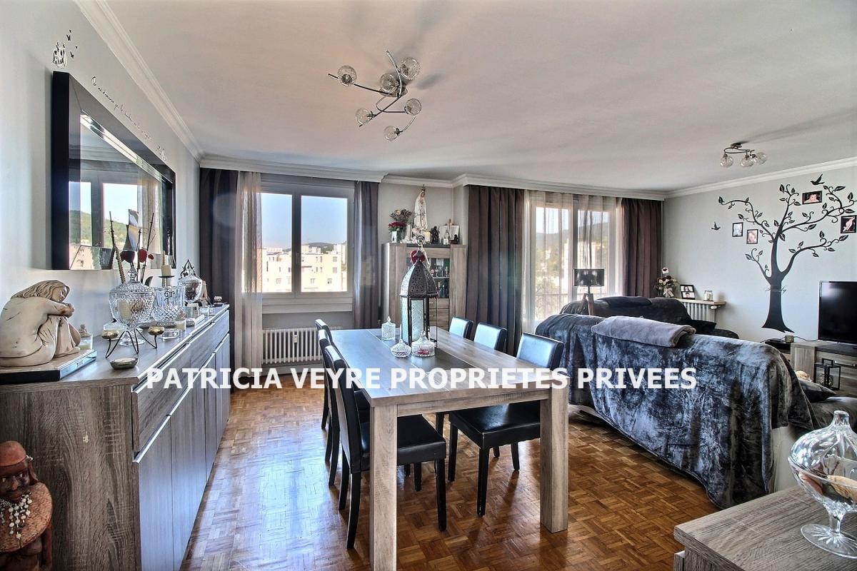 Vente Appartement à Saint-Étienne 5 pièces