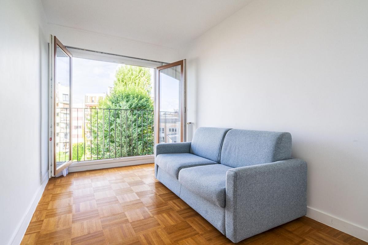 Vente Appartement à Paris Buttes-Chaumont 19e arrondissement 5 pièces