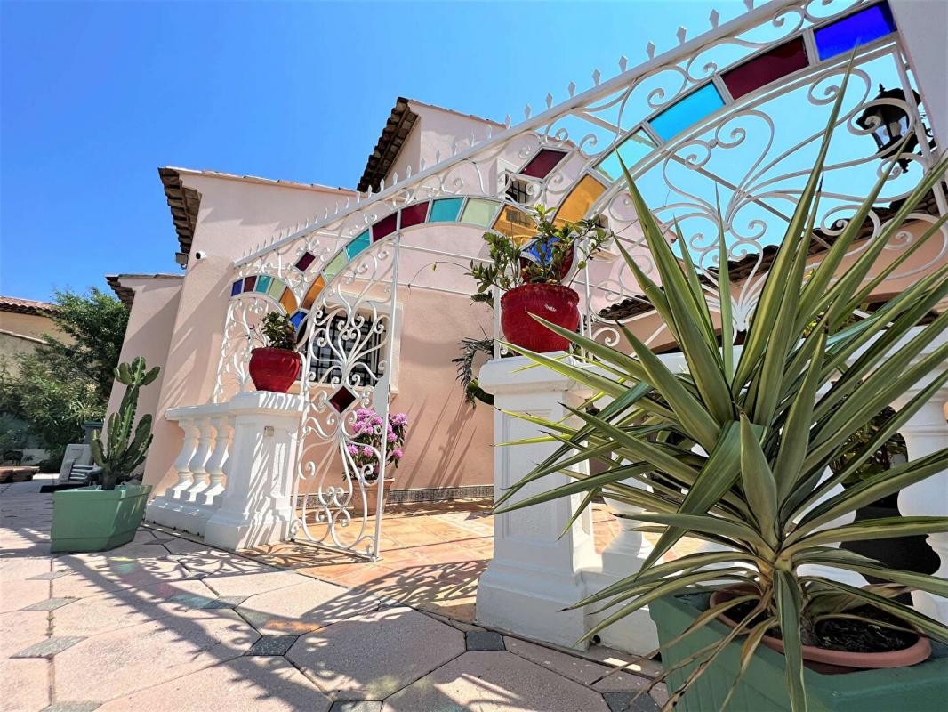 Vente Maison à Sanary-sur-Mer 6 pièces