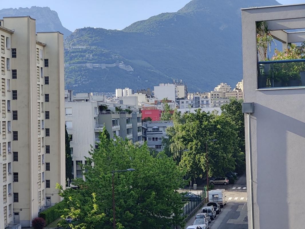 Vente Appartement à Grenoble 3 pièces