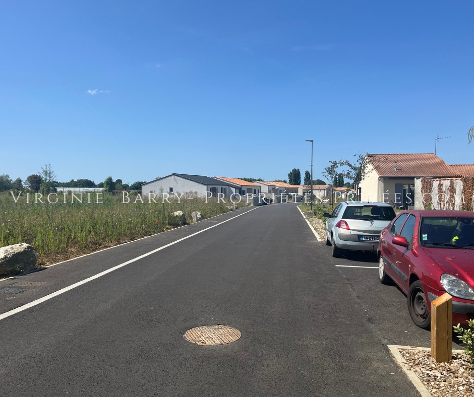 Vente Terrain à Tonnay-Charente 0 pièce