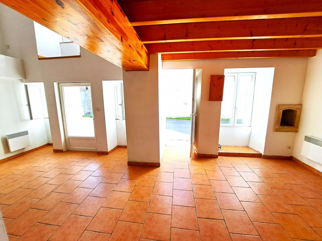 Vente Maison à Montmoreau-Saint-Cybard 3 pièces