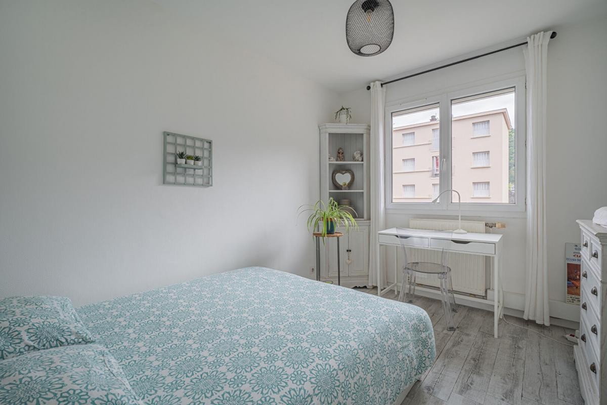 Vente Appartement à Saint-Martin-d'Hères 3 pièces