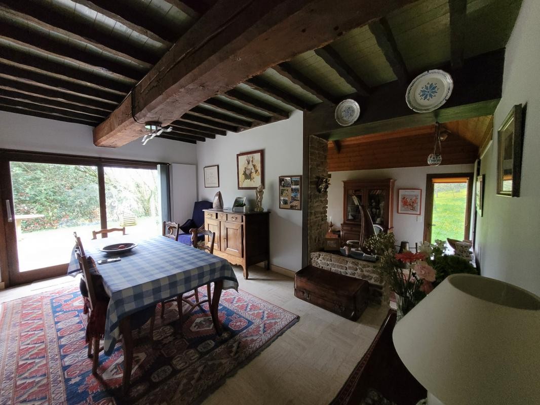 Vente Maison à Saint-Nicolas-du-Pélem 6 pièces