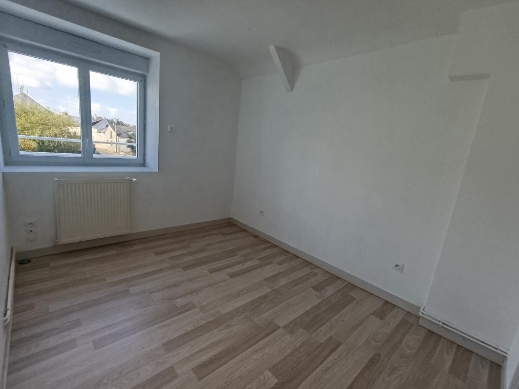 Vente Maison à Loué 4 pièces