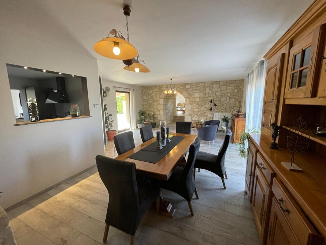 Vente Maison à Saint-Vite 6 pièces