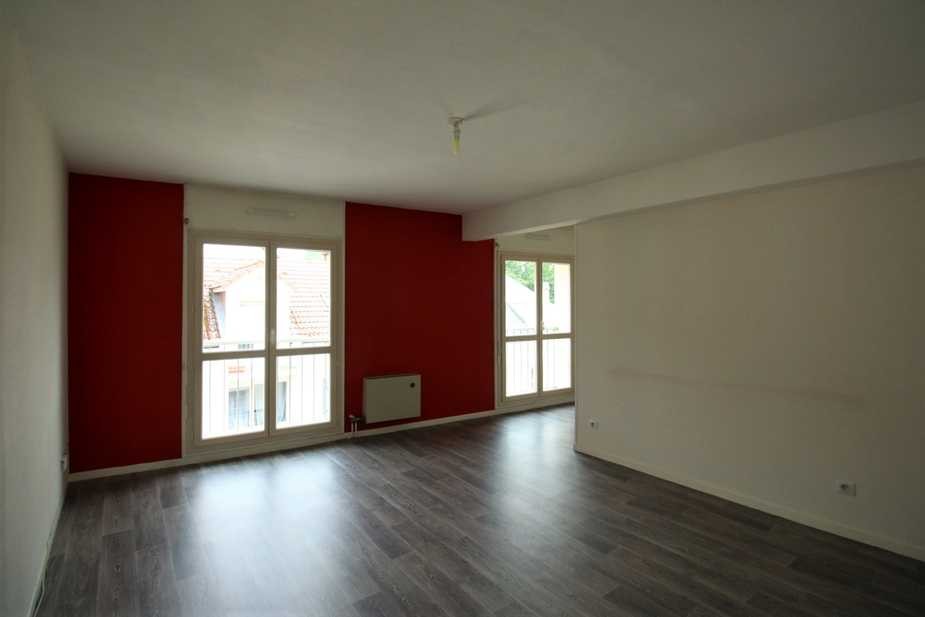 Location Appartement à Chaumont 5 pièces