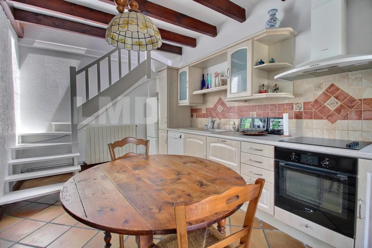 Vente Maison à Saint-Jean-d'Angély 8 pièces