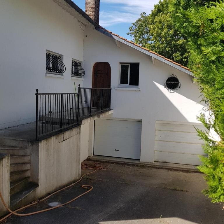 Location Appartement à Saulx-les-Chartreux 2 pièces