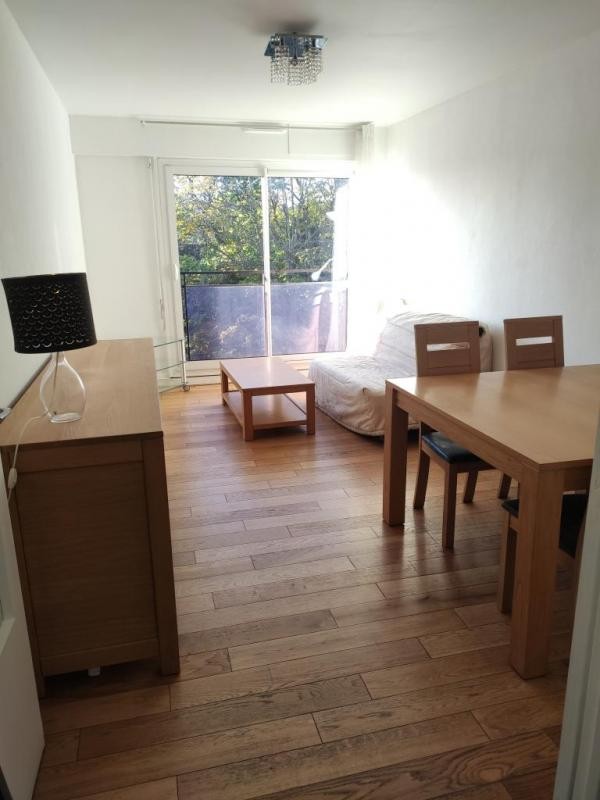 Location Appartement à Créteil 2 pièces