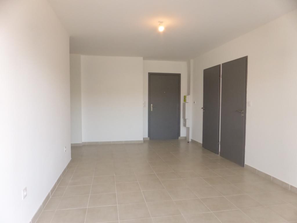 Location Appartement à Aramon 2 pièces