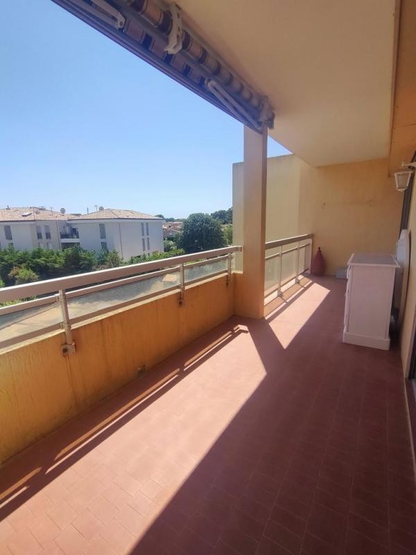 Location Appartement à Six-Fours-les-Plages 2 pièces