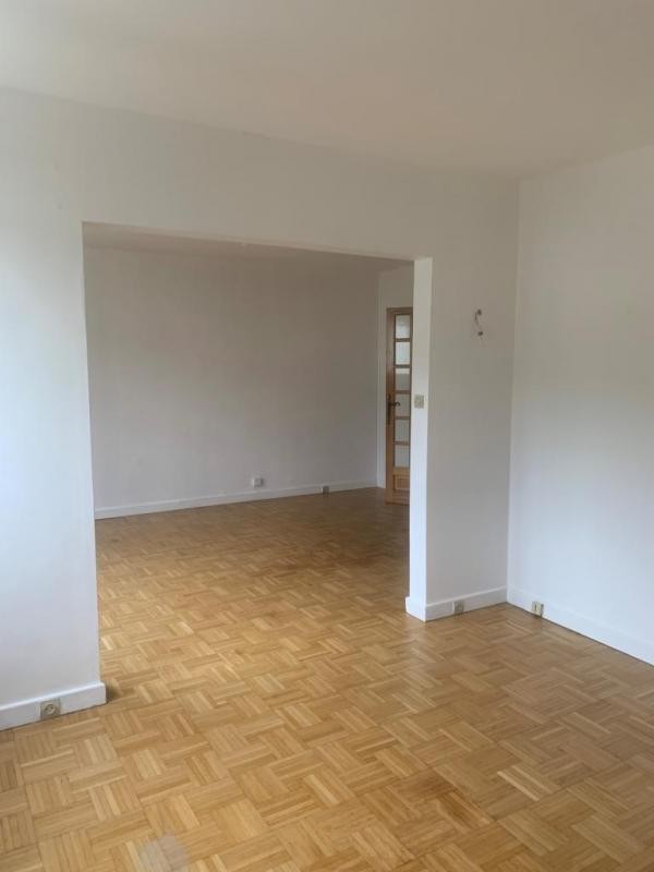 Location Appartement à Saint-Étienne 4 pièces