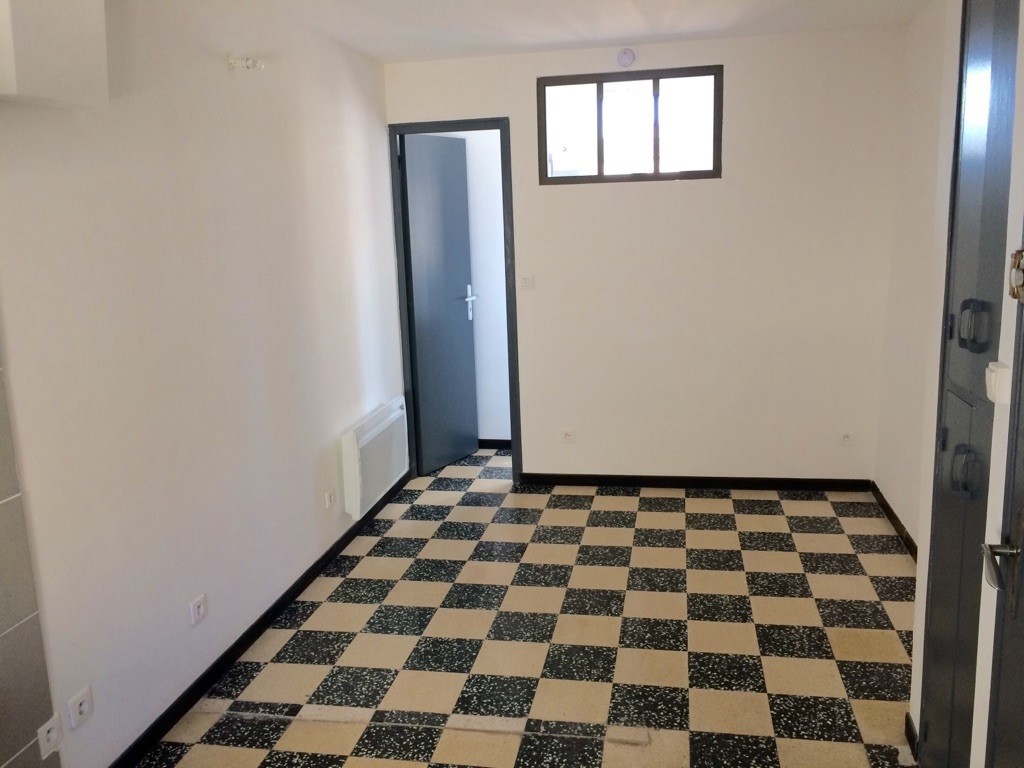 Location Appartement à Villeneuve-lès-Avignon 1 pièce