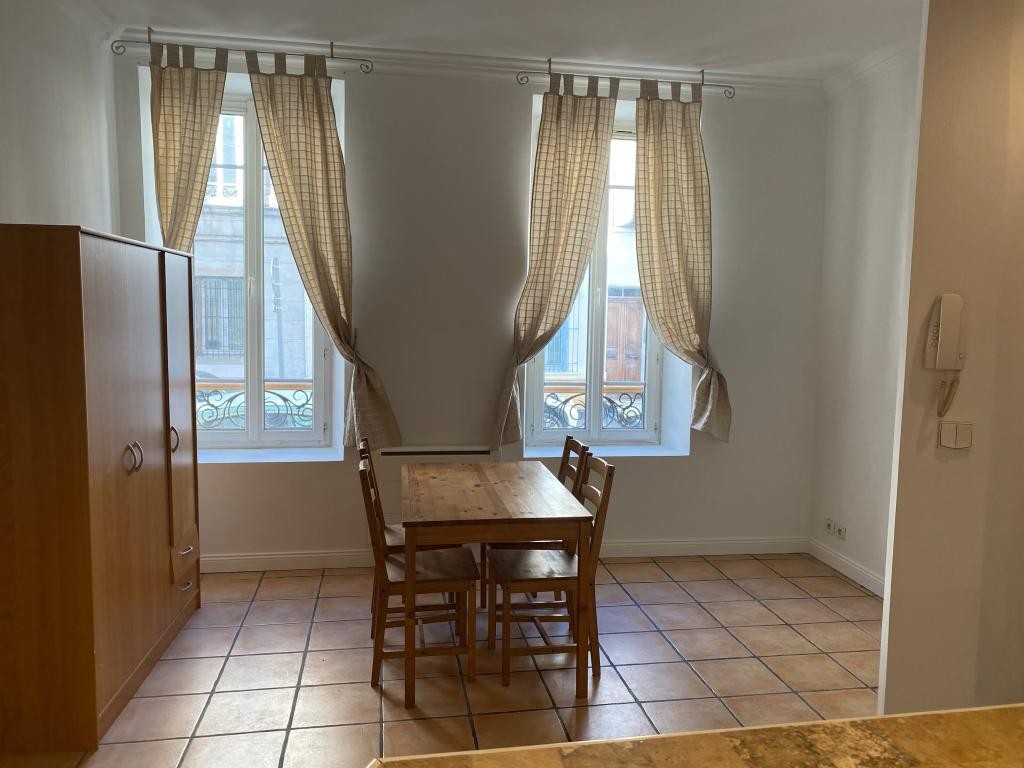 Location Appartement à Marseille 5e arrondissement 1 pièce