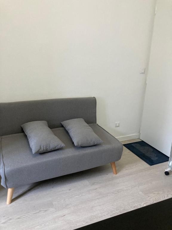 Location Appartement à Paris Batignolles-Monceaux 17e arrondissement 1 pièce