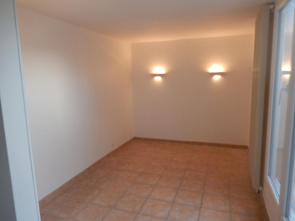 Location Appartement à Éragny 6 pièces