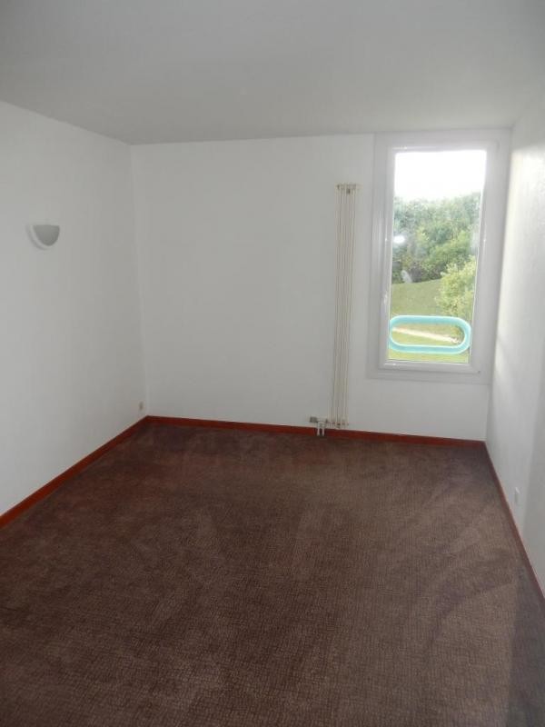 Location Appartement à Éragny 6 pièces