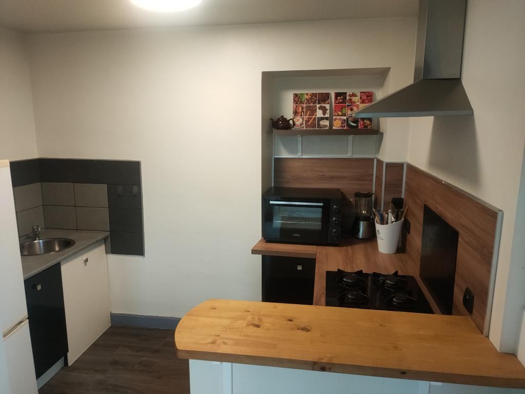 Location Appartement à Saint-Crépin-et-Carlucet 2 pièces