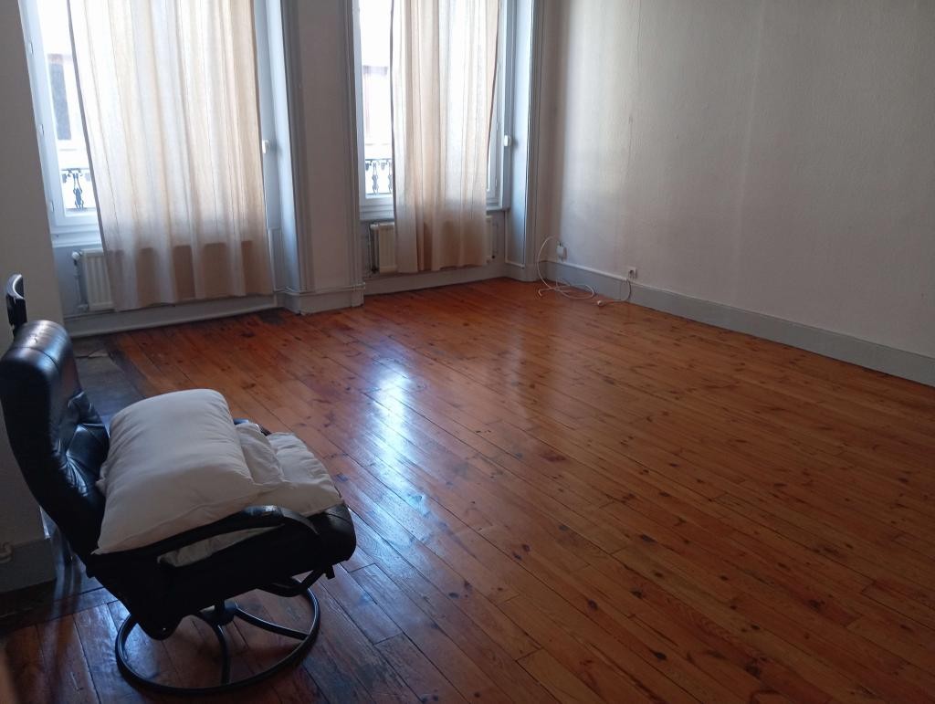 Location Appartement à Saint-Étienne 2 pièces