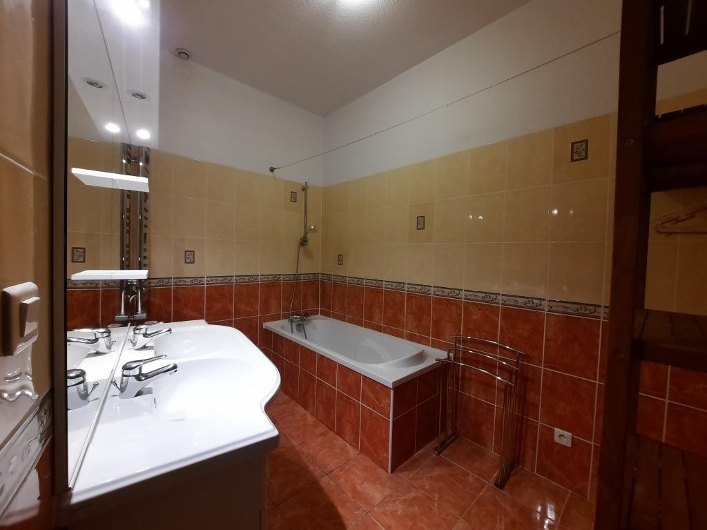 Location Appartement à Moulins 7 pièces