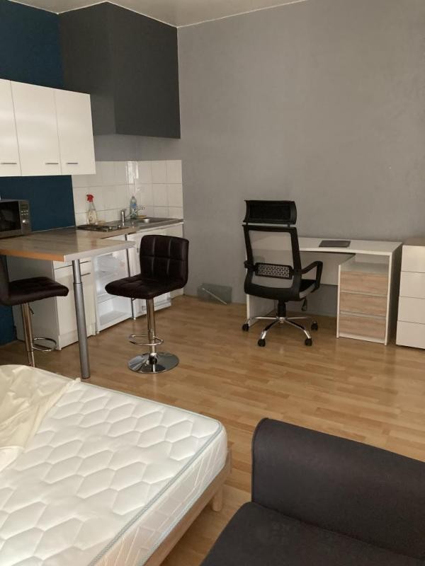 Location Appartement à la Roche-sur-Yon 1 pièce