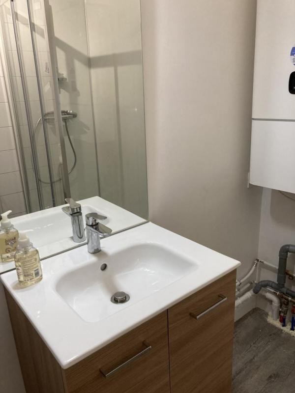 Location Appartement à la Roche-sur-Yon 1 pièce