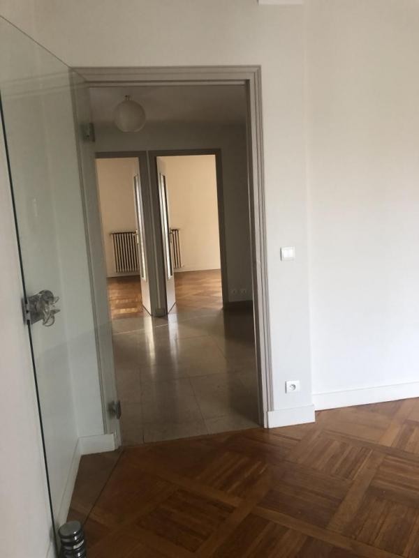 Location Appartement à la Garenne-Colombes 3 pièces